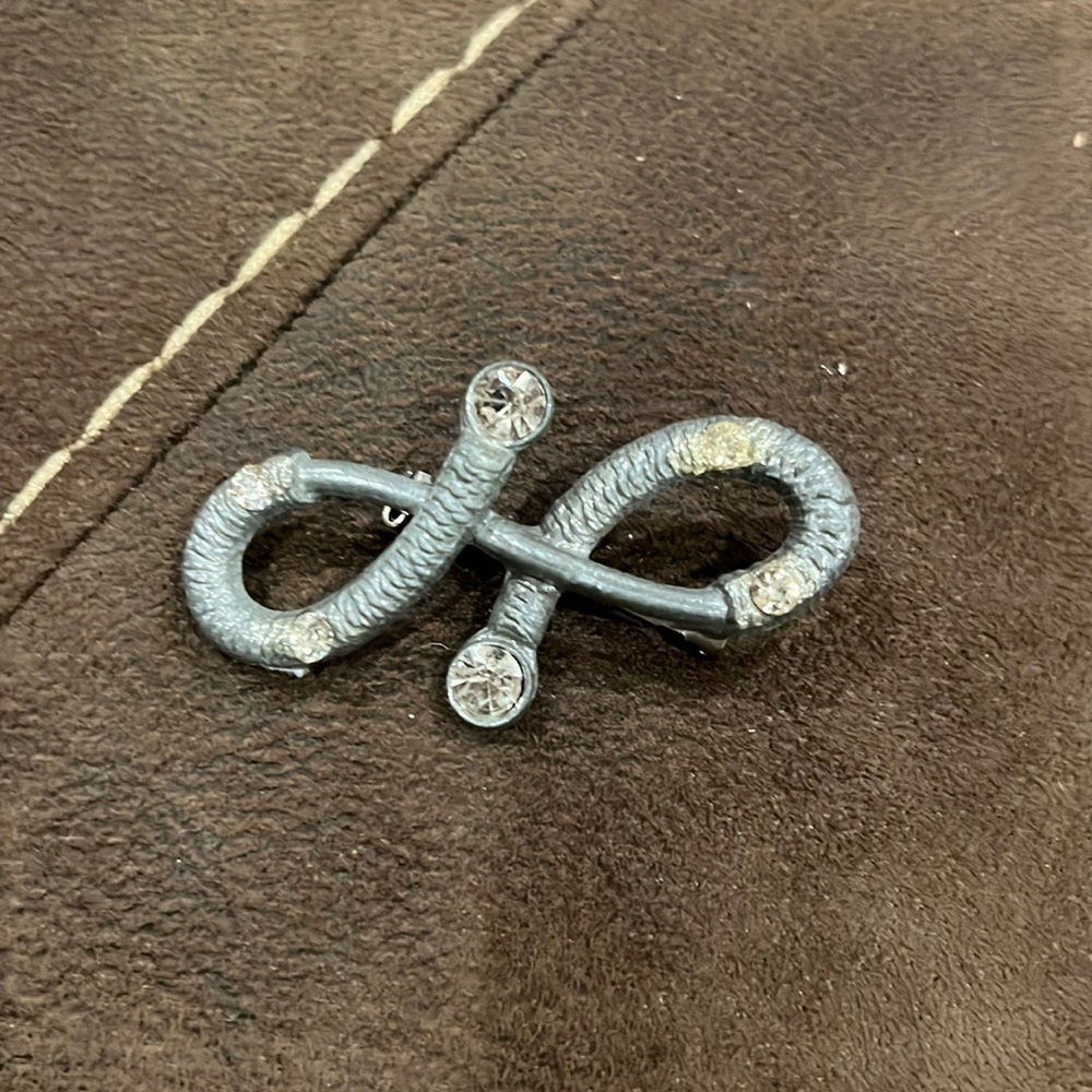 Vintage pin